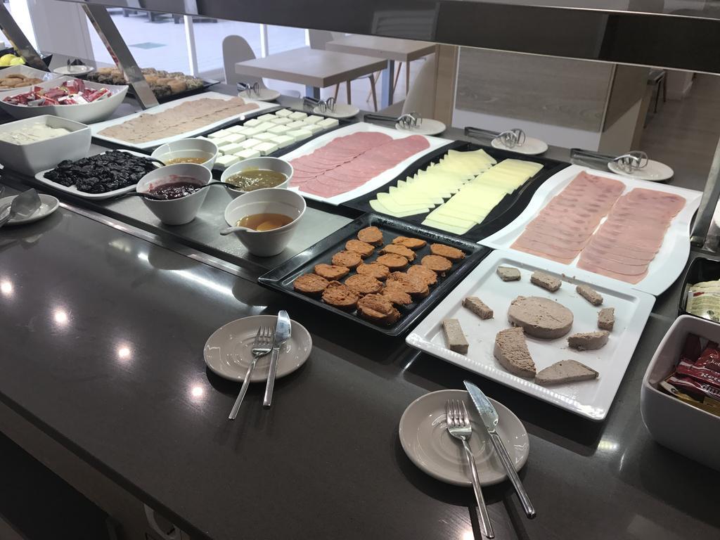 Hotel Gracia Ελ Αρενάλ Εξωτερικό φωτογραφία